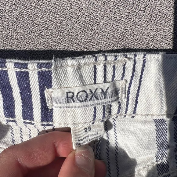 Roxy stripped denim shorts - Picture 3 of 3